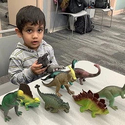 Play & Learn: Dinosaurs (In-Person)