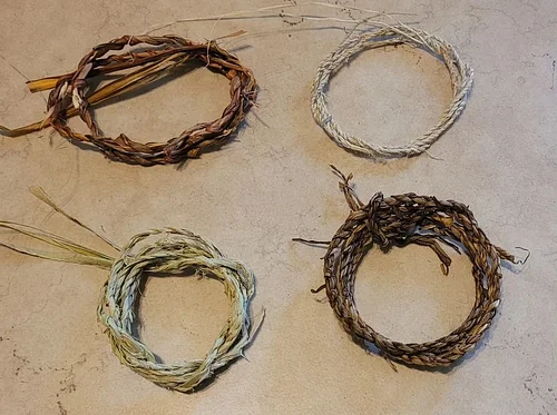 Bushcraft: Cord Making