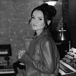 Live Music on the Lido Deck: Natalie Clark