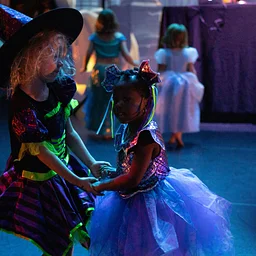 Family Spooky Disco
