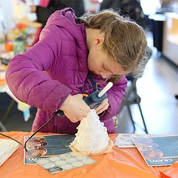 Free First Friday: December (Creative Crawl Christmas Market)