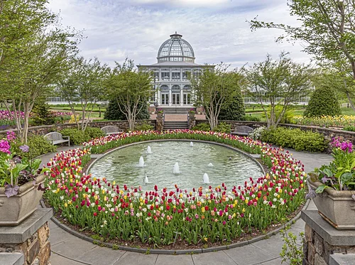 SEASONAL GARDEN TOUR: APR 16