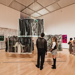 Public Tour: Focused Narratives