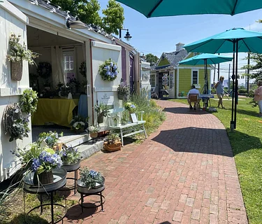 Hyannis HyARTS Artist Shanties weekend of May 29 – May 31, 2026 * OPEN May – Oct!