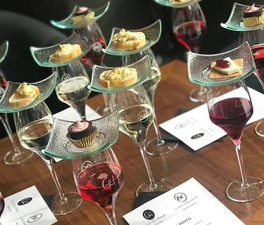 Trolley Trio Progressive Dinner