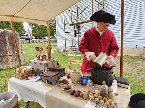 (Public) Colonial Chocolate Maker with Robert Lecce