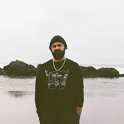 Live Music: Alex Callenberger