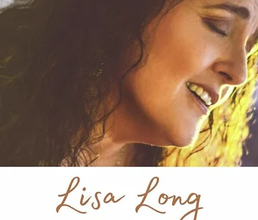 Wine Down Friday – Music by Lisa Long, Wine Specials & Fratelli’s Pizza