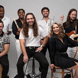 Tyler Kinchen & The Right Pieces