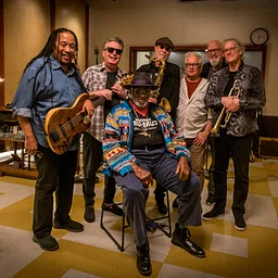 Taj Mahal and Jimmie Vaughan & The Tilt-A-Whirl Band