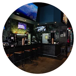 Lefty's Draft House