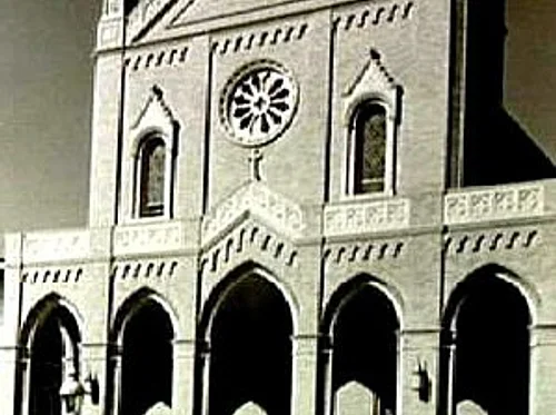 Historic Pine Street Walking Tour