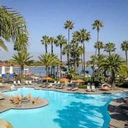 Pool at San Diego Mission Bay Resort + DJ Danny Kaffer