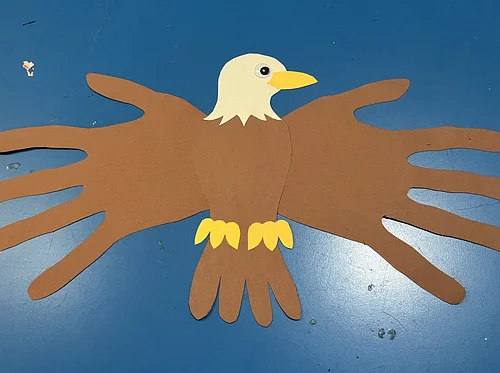 Drop-In Art Workshop (DRAW): Paper Handprint Eagles