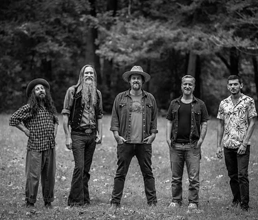 Chicago Farmer & The Fieldnotes