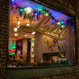 CLOSED FOR CHRISTMAS EVE