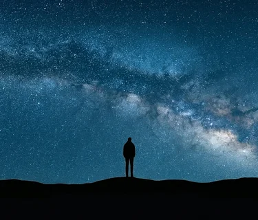 Stardust: An Immersive Live Music Experience