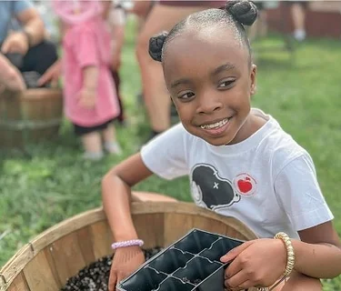 Read & Pick: Growing a Garden of Goodies