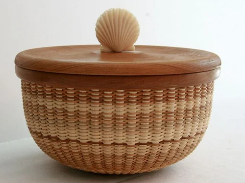 Nantucket Basket Workshop with Helaine Buckley