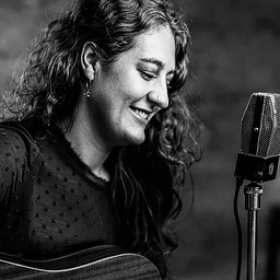 In Concert on Downtown’s Transit Mall – Brenna Larsen at Pioneer Place