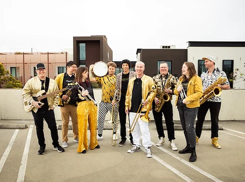 Brass Mash – A Big Ass Brass Party Bash