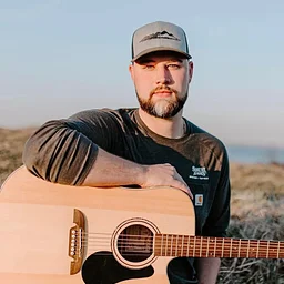 Live Music: Dan Greaves