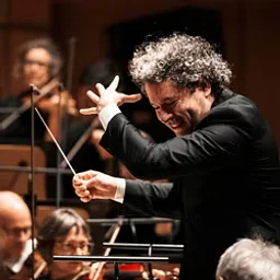 Simply Beethoven: “Eroica” and Piano Concerto No. 2 with Dudamel