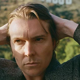 Alex Cameron