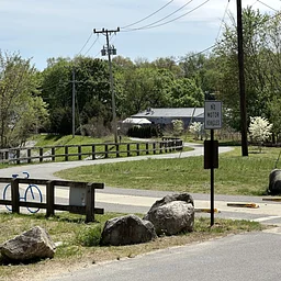Johnston Community Sculpture (Day 2)