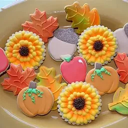 Cookie Decorating – Fall Edition