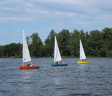 Introduction to Dinghy Sailing for Teens 