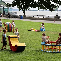 PLAY AND STORY TIME AT THE PARK HOUSE