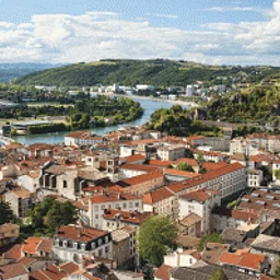 Wine Cruise Burgundy and Provence with Mike Lewellen on the AmaCello
