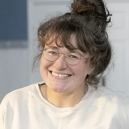 Thursday Morning Pottery Class with Merideth Holder