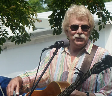 An Evening with Tom Rush accompanied by Brendan Cleary