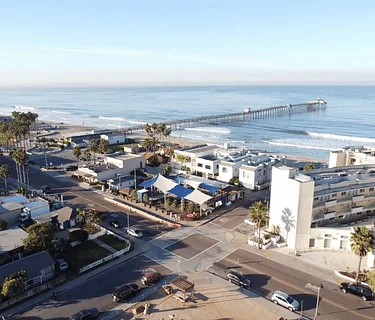 Bottomless Mimosas in IB