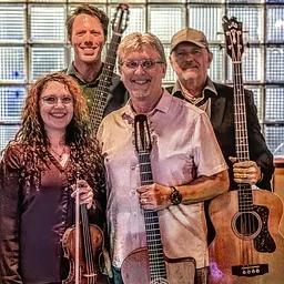 Live Music with Minor Swing