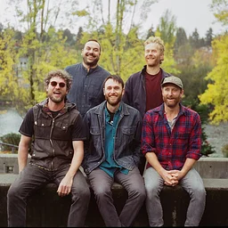 Jenner Fox Band (Paul Simon Tribute)