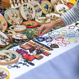 Saturday Art Fair at Hotel Contessa