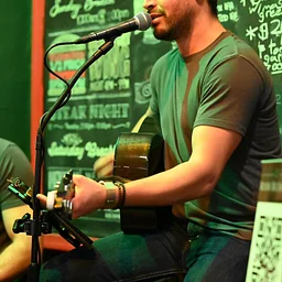 Live Music: Rook Richards