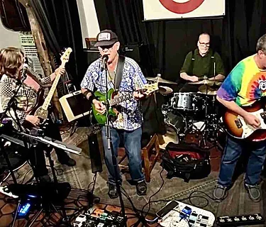 Live Music with West Coast Sidecar 07/11/26