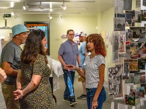 Junior Curators: Photography