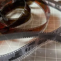DIGITIZING NEGATIVES WORKSHOP