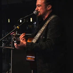 Live Music: Alex Cohen