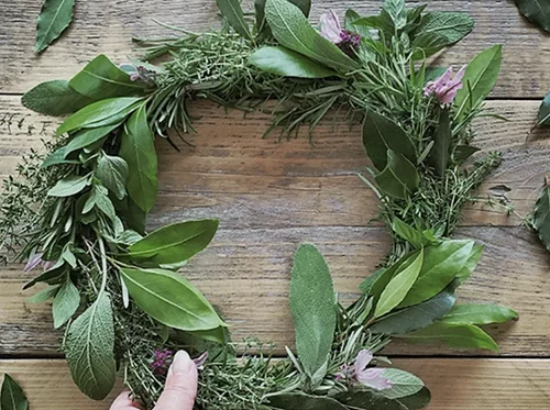 Garden Craft and Sip Workshop: Wreath Making