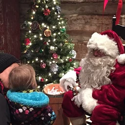 Farm Museum – Santa in the Schoolhouse
