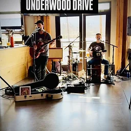 Live Music: Underwood Drive