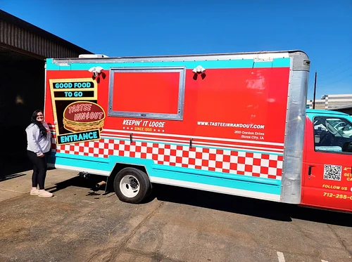 Tastee Inn & Out Food Truck