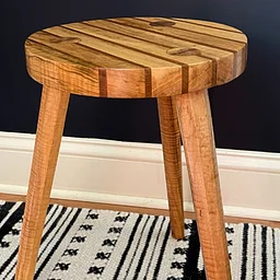 Boatshop Workshop: Building a Fireside Stool (Day 2)