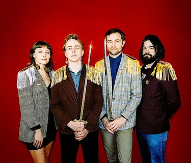 Aunt Vicki | 6 Story Pyramid | Puppy and the Dogs